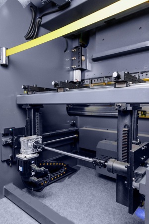 Пресс листогибочный MetalTec HBC 170 3200 МТ-15 фото5