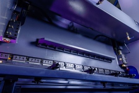 Пресс листогибочный MetalTec HBС 135 3200 4+1 ЧПУ ESA630 фото6