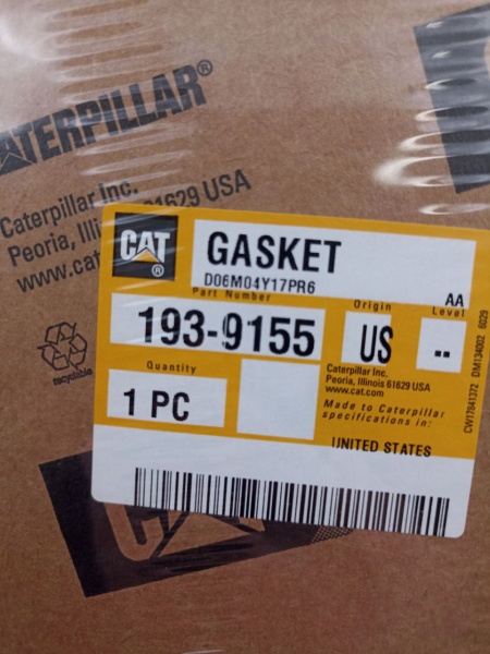 Прокладка крышки шестерни топливного насоса 1939155 CAT фото2