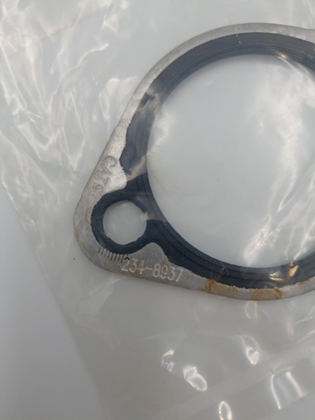 Прокладка крышки корпуса маховика САТ 2348937 фото2