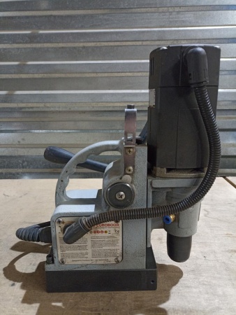 Станок сверлильный на магнитном основании ø 12-30 мм ECO.30S+ б у фото3