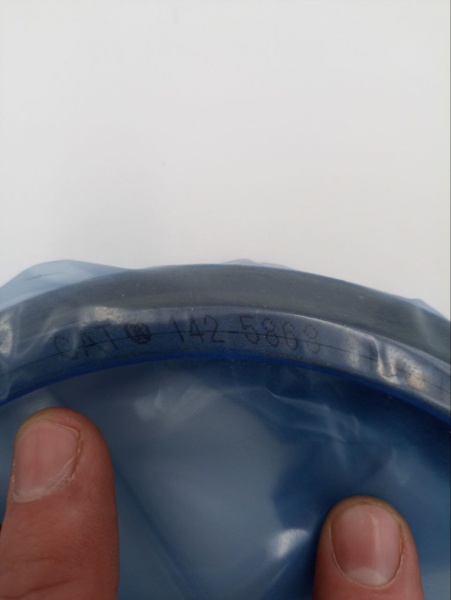 Сальник коленвала задний CAT 142-5868 фото2