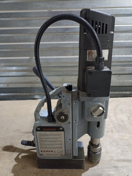 Станок сверлильный на магнитном основании ø 12-55 мм, КМ3 ECO.55 б у фото3